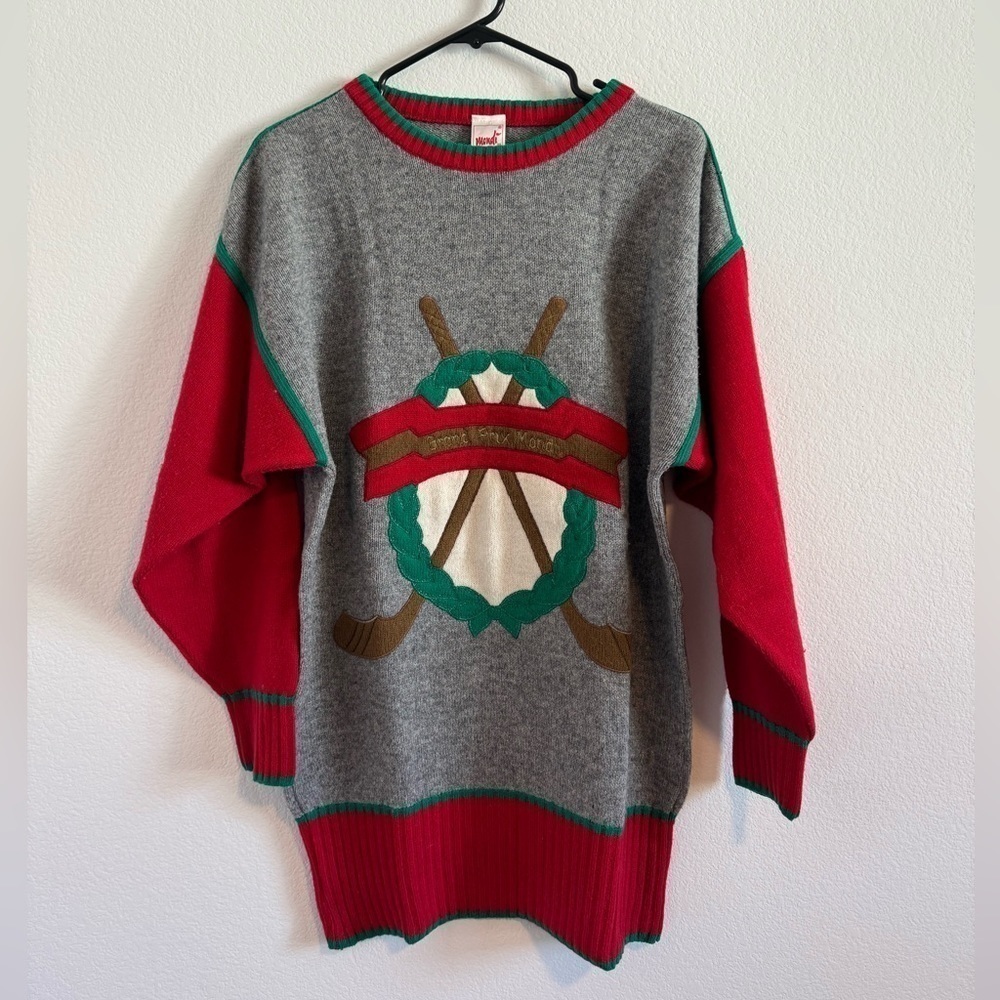 Mondi Women’s Rare Vintage Grand Prix Sweater Size 38‎